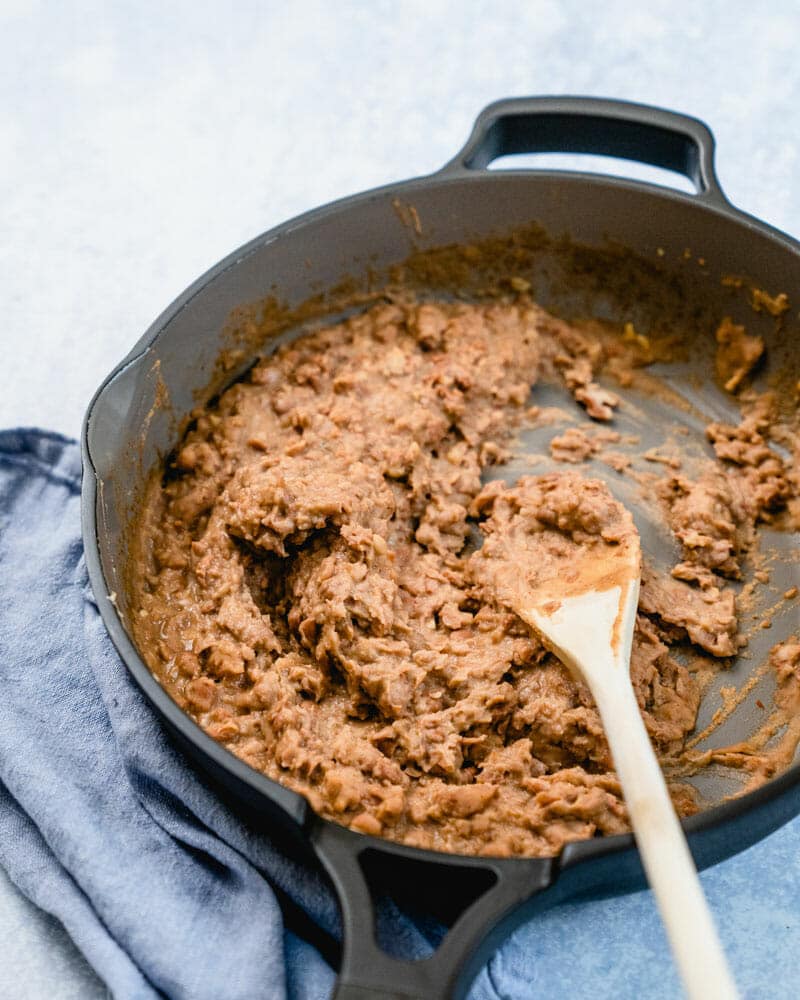 Creamy & Flavorful Vegan Refried Beans: A Wholesome Recipe